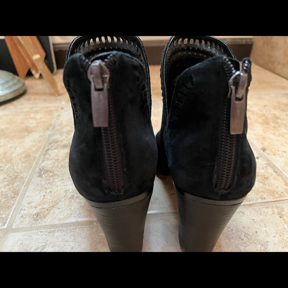 Vince Camuto suede leather boots - Picture 8 of 8